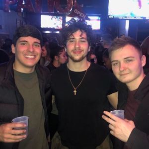 Meet your Posher, Adrian